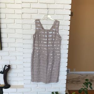 NWT Neiman Marcus 12 dress